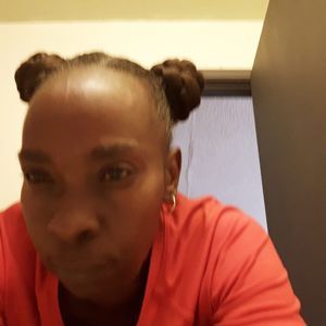 Meet your Posher, Lott